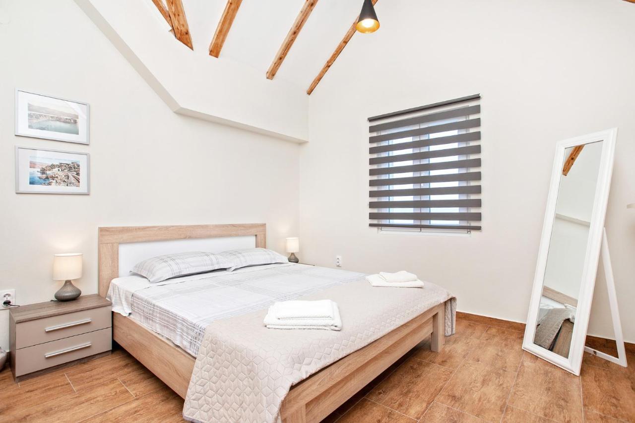 Apartments Isja Tivat Extérieur photo
