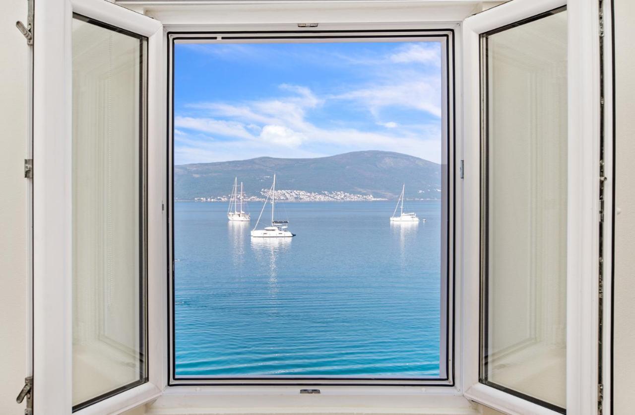 Apartments Isja Tivat Extérieur photo